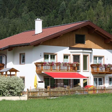Alpenjuwel Appartements Flachau Exterior foto