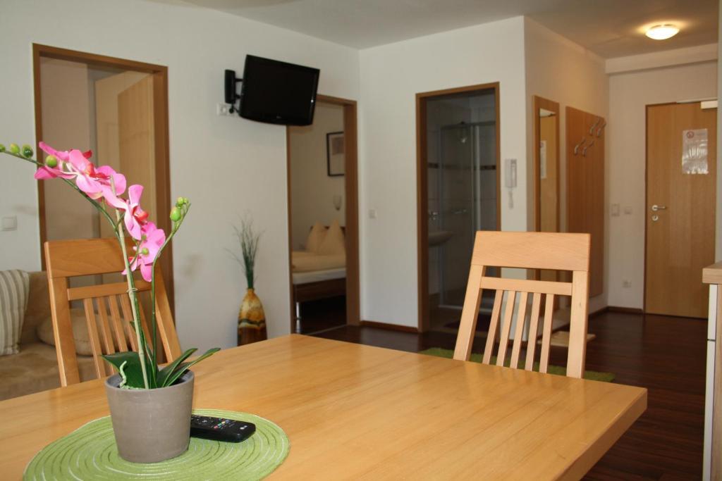 Alpenjuwel Appartements Flachau Habitación foto
